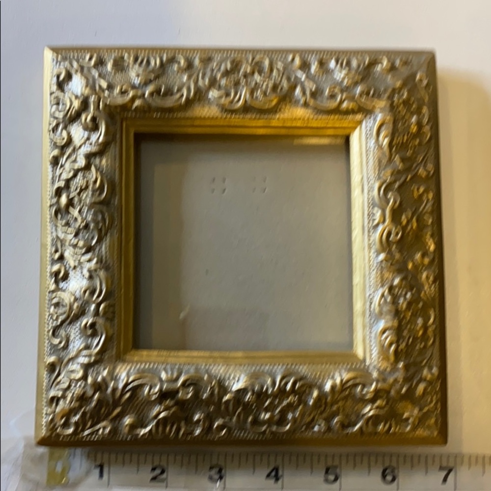 Picture frames gold - Picture 3 of 9
